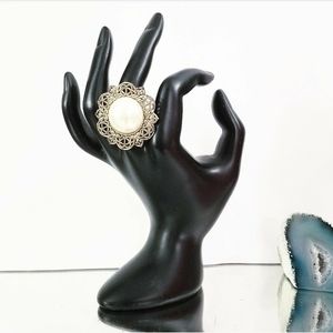 Oversize Pearl Gold Floral Ring